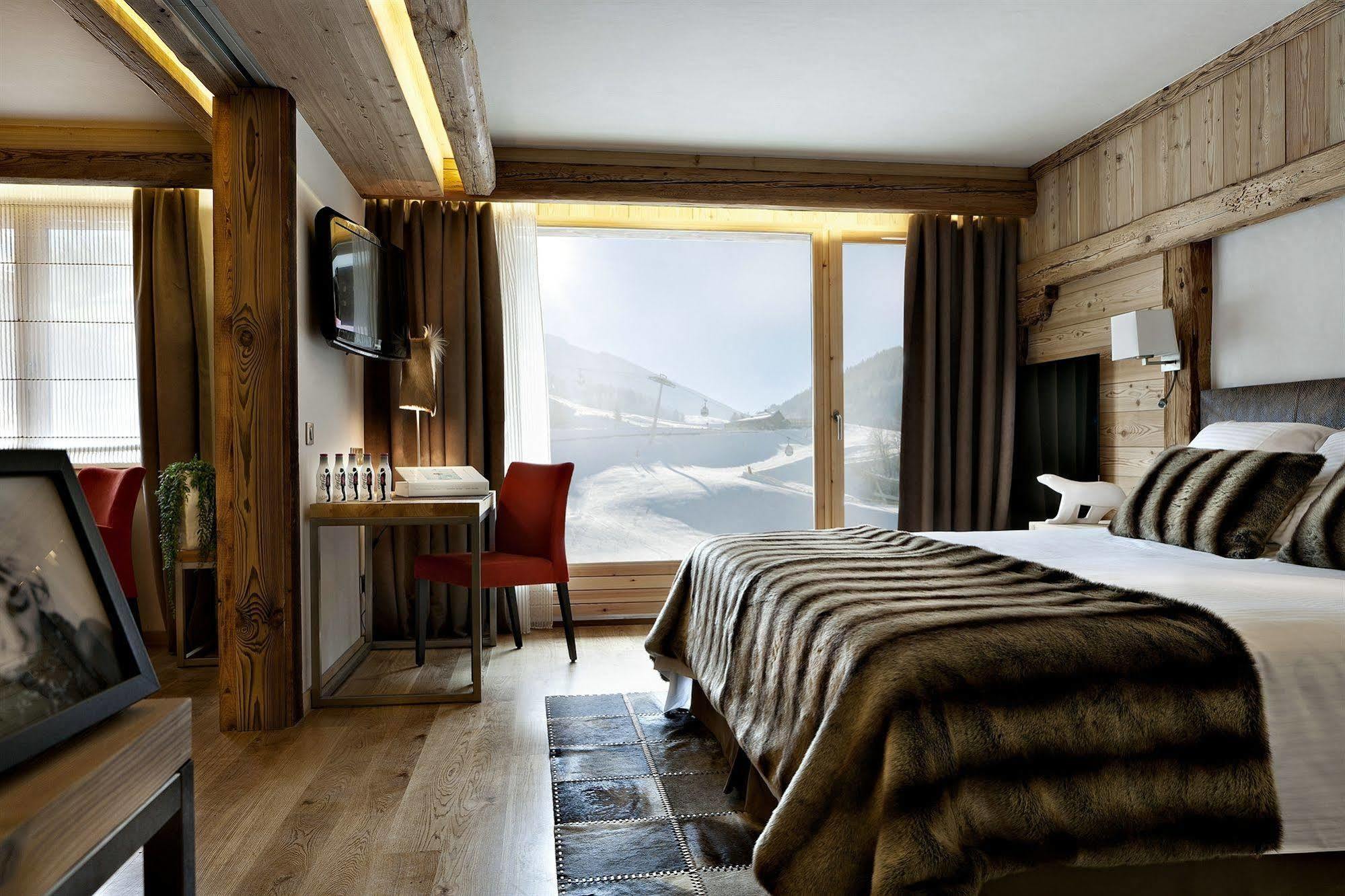 Au Coeur Du Village 5*