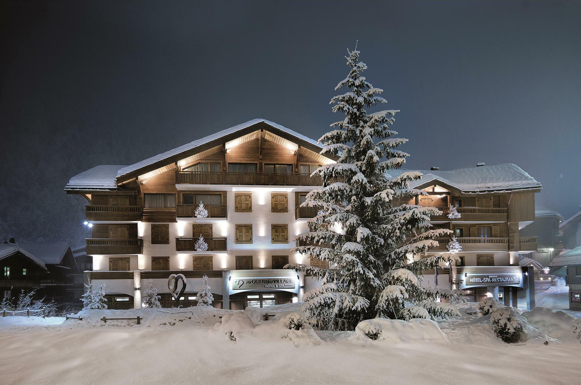 Au Coeur Du Village Hotel 5*